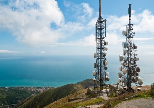 mobile-network-tower_1600px-500x350